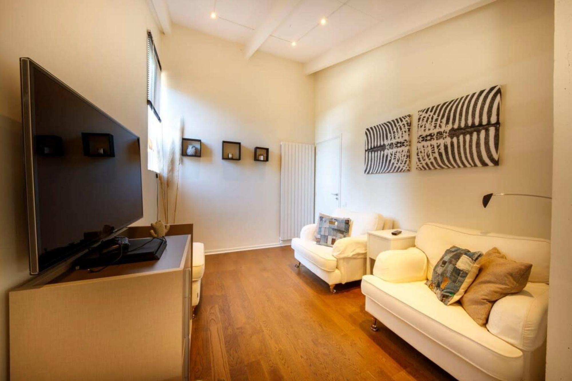 ביו 06V - Beautiful Villa With Spa Pool And Tennis מראה חיצוני תמונה