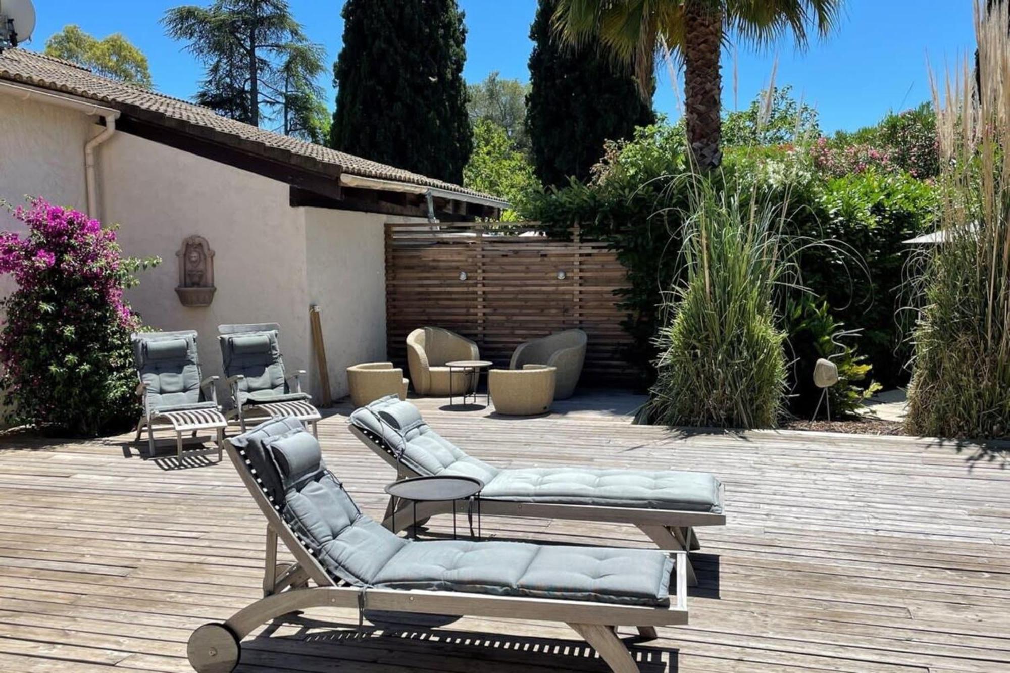 ביו 06V - Beautiful Villa With Spa Pool And Tennis מראה חיצוני תמונה