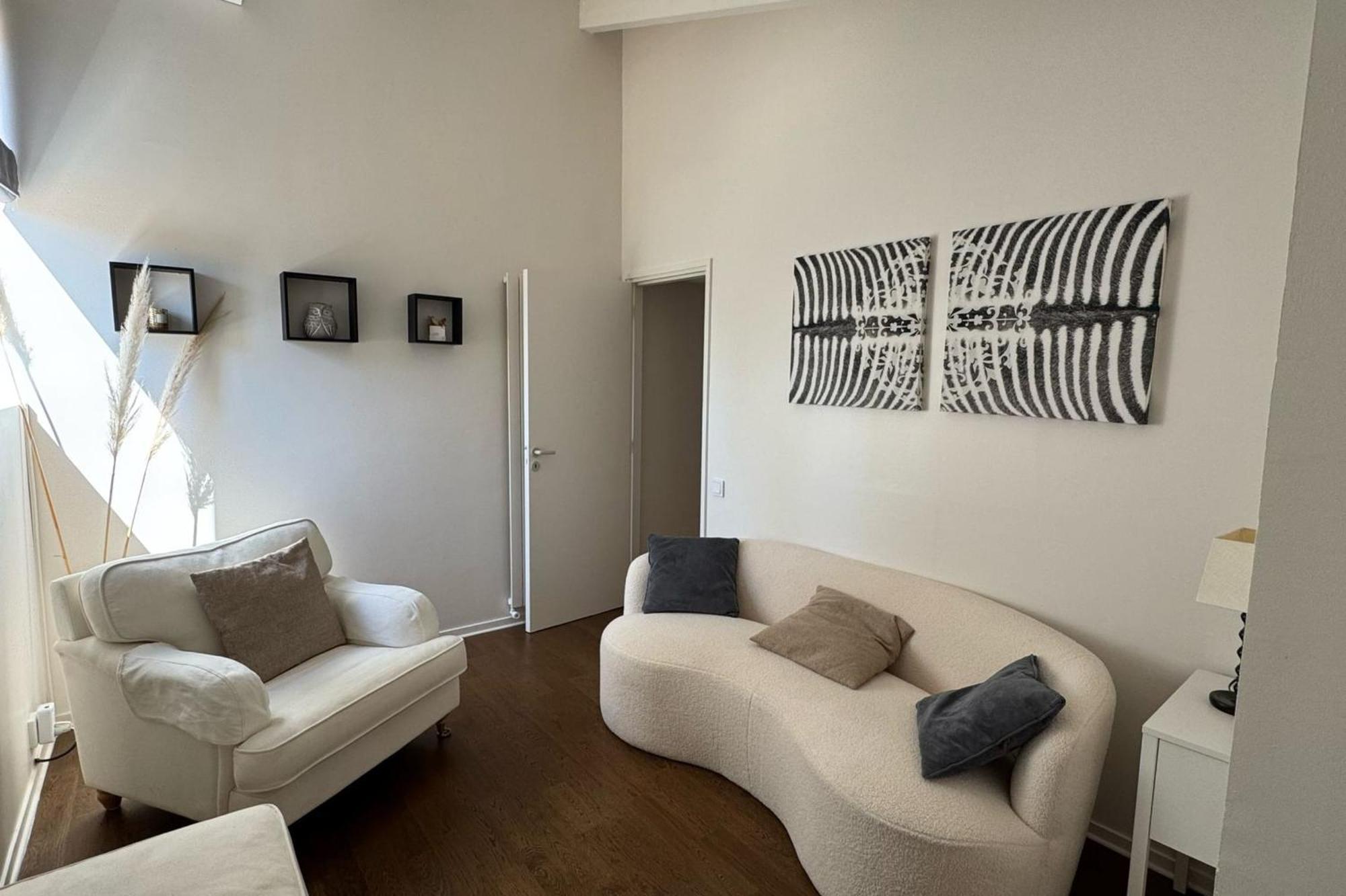 ביו 06V - Beautiful Villa With Spa Pool And Tennis מראה חיצוני תמונה